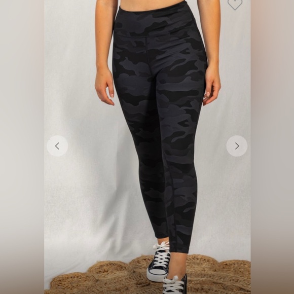 WHITE BIRCH- High Waisted Camouflage Print Knit Leggings - Picture 1 of 7